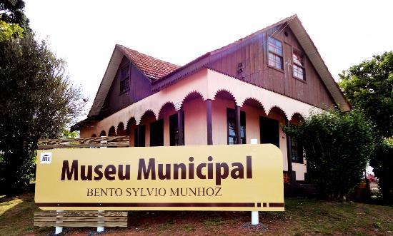 Museu Municipal Bento Sylvio Munhoz